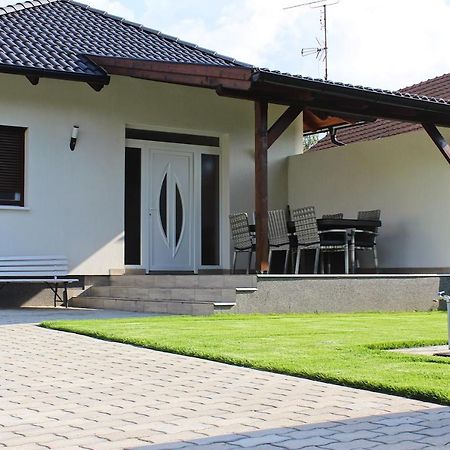 Tisza Dream Apartman Tiszakecske Exterior photo